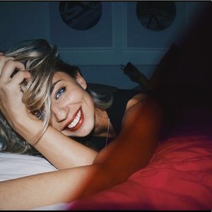 Meet your Posher, Anna